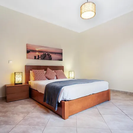 Apartamento Sunny Ponta 